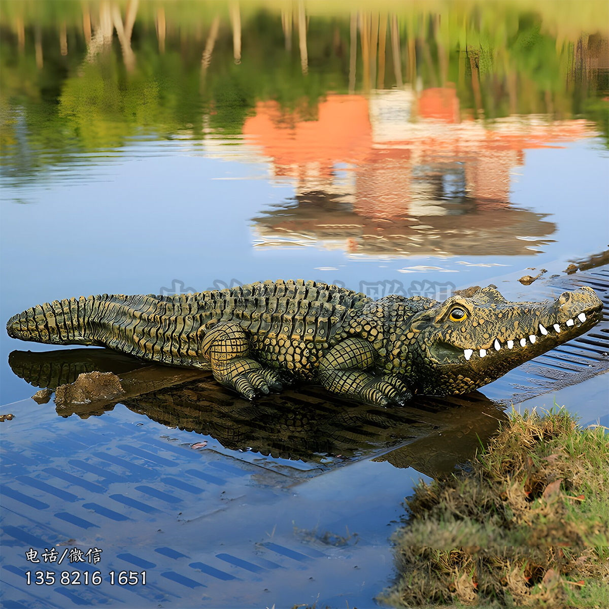深綠色玻璃鋼仿真鱷魚雕塑