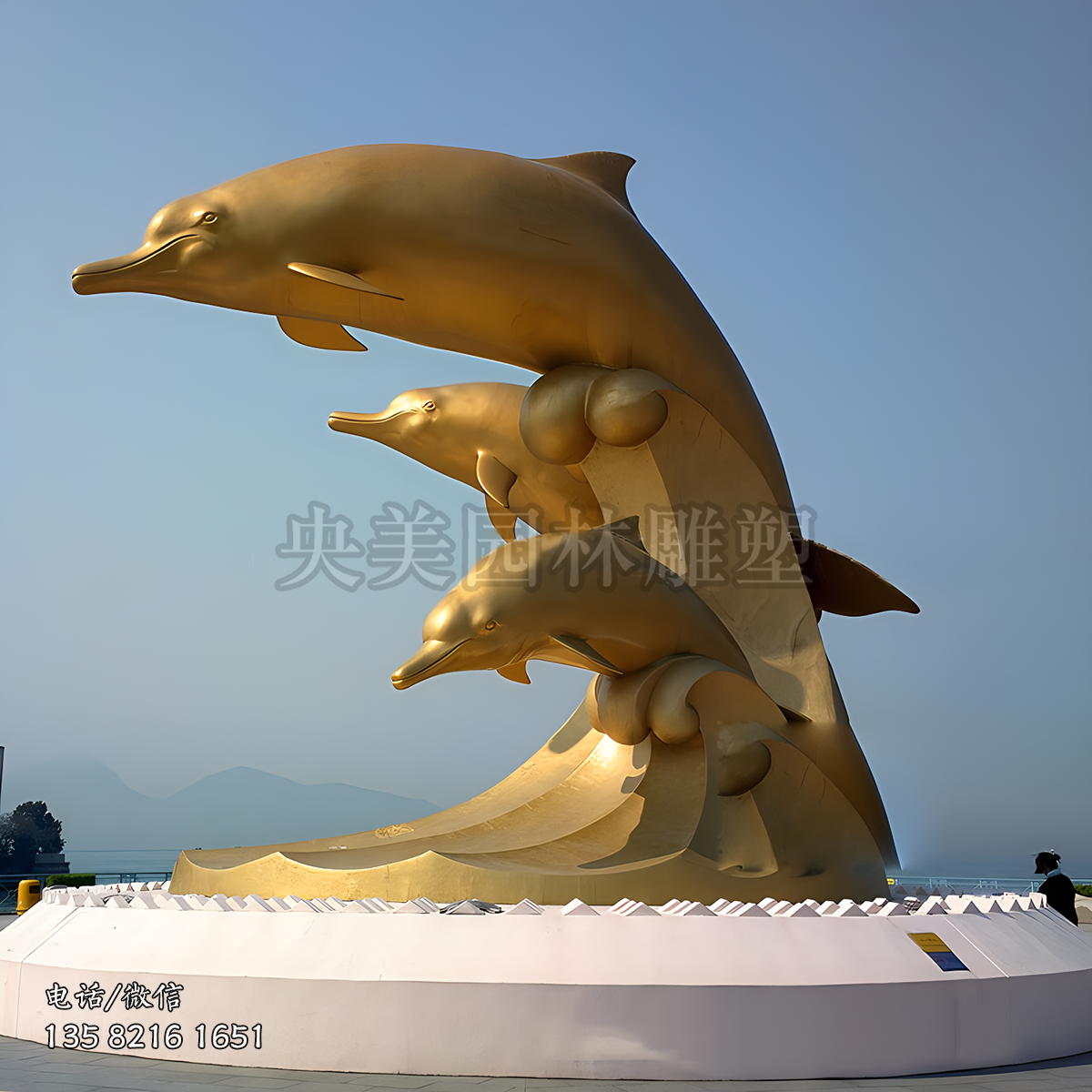 不銹鋼噴漆海豚雕塑