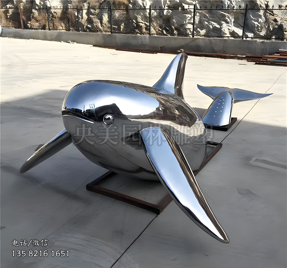 鏡面不銹鋼鯨魚雕塑