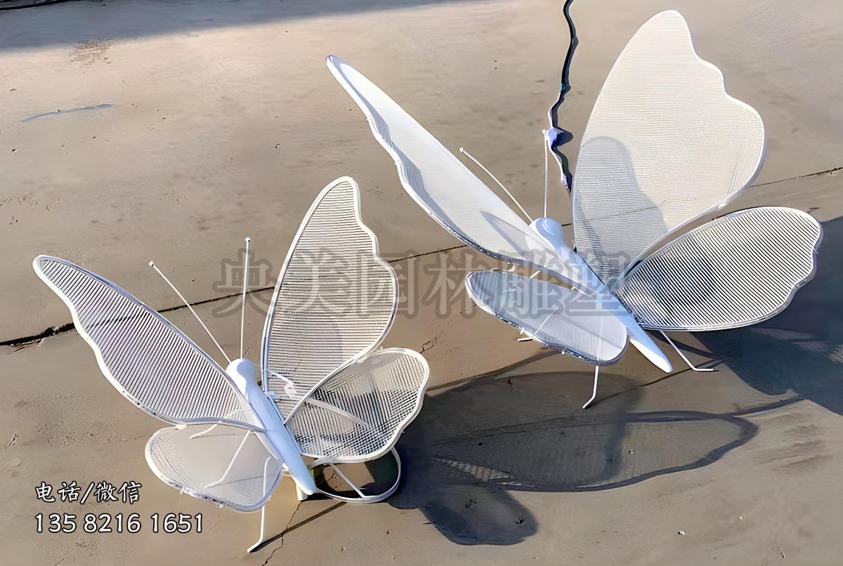 不銹鋼編織網(wǎng)格蝴蝶雕塑