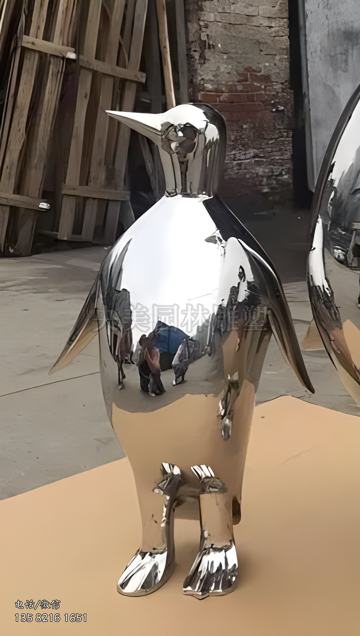 鏡面不銹鋼企鵝雕塑