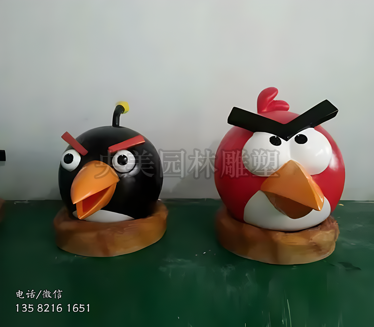 憤怒的小鳥卡通雕塑