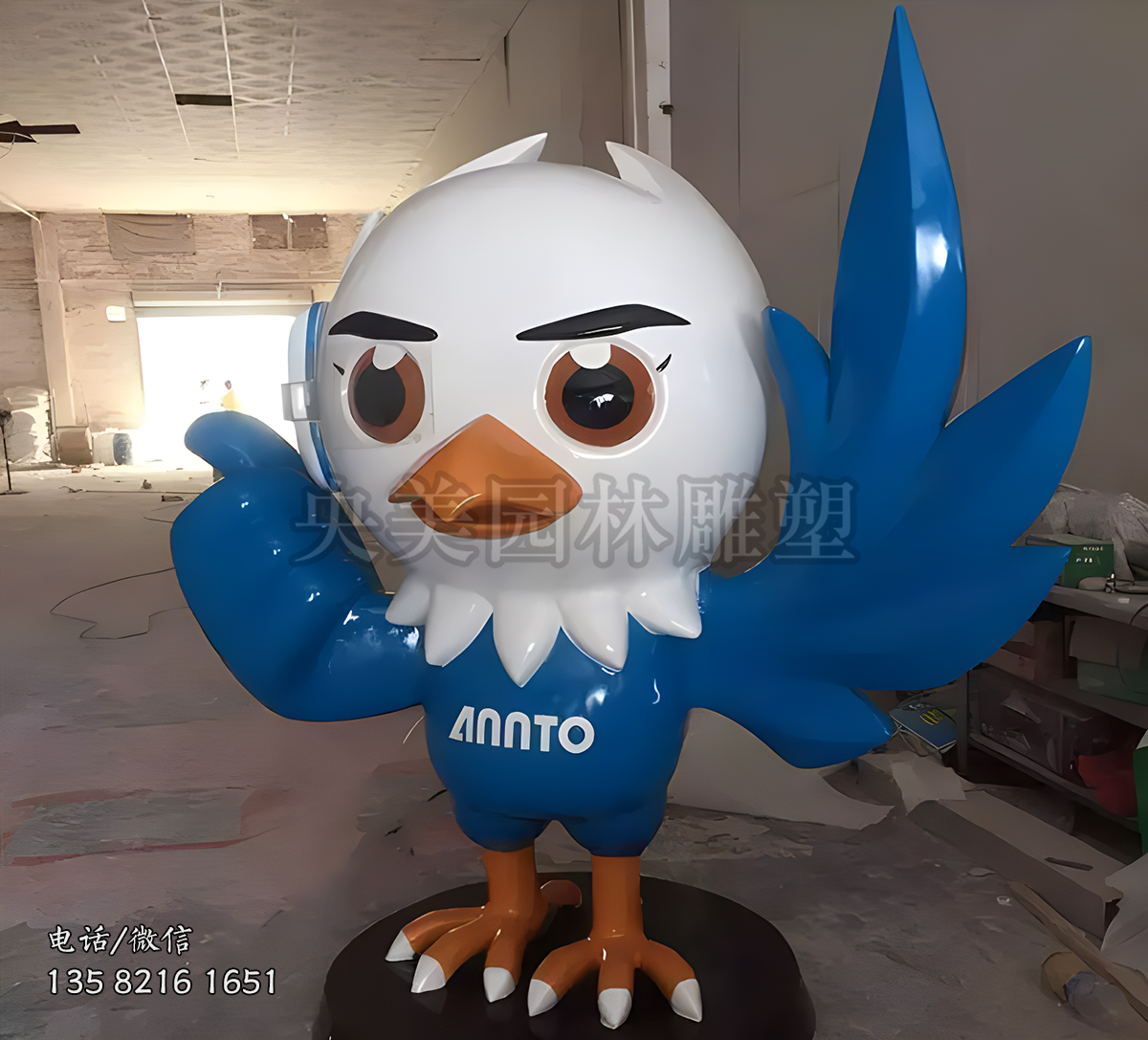 卡通小鳥公仔形象雕塑