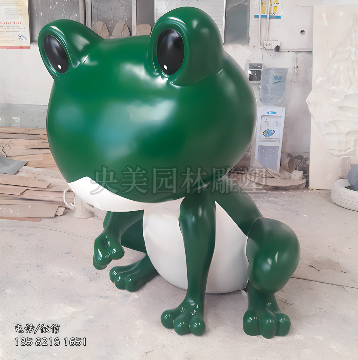 玻璃鋼卡通造型青蛙雕塑