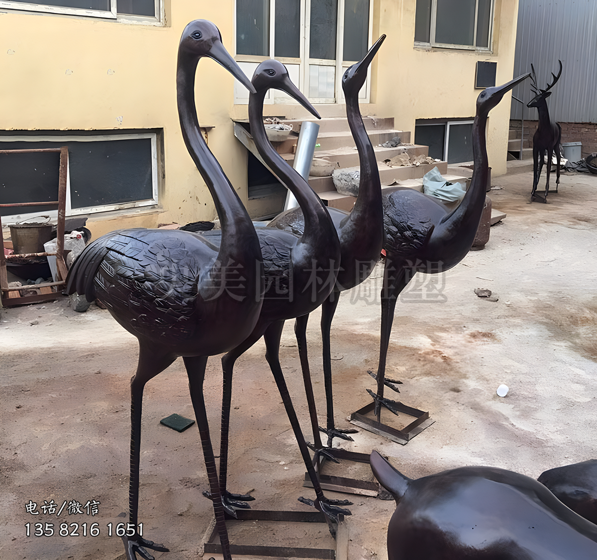 玻璃鋼噴漆仿銅仙鶴雕塑