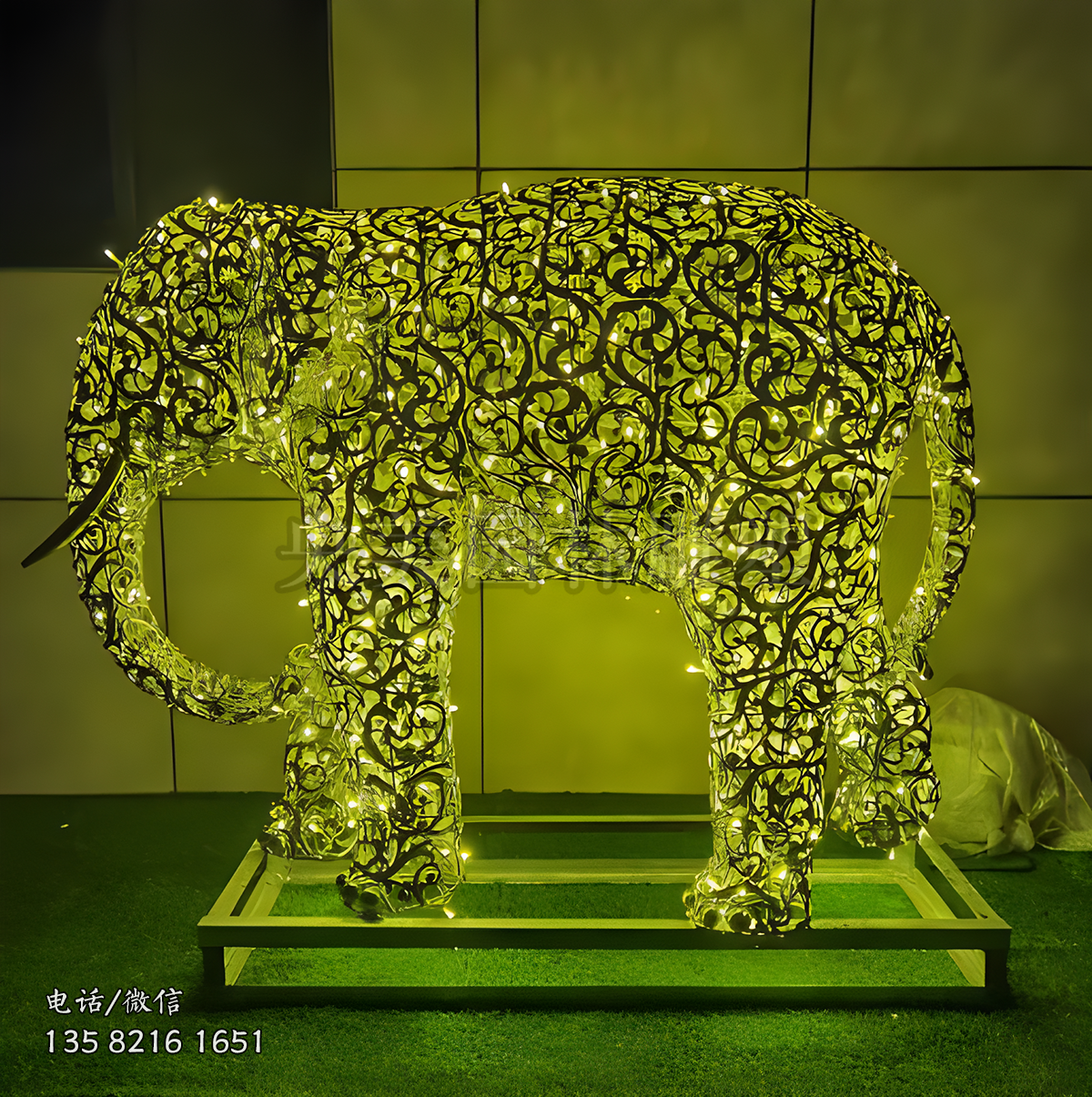 網(wǎng)格鏤空透光不銹鋼大象雕塑