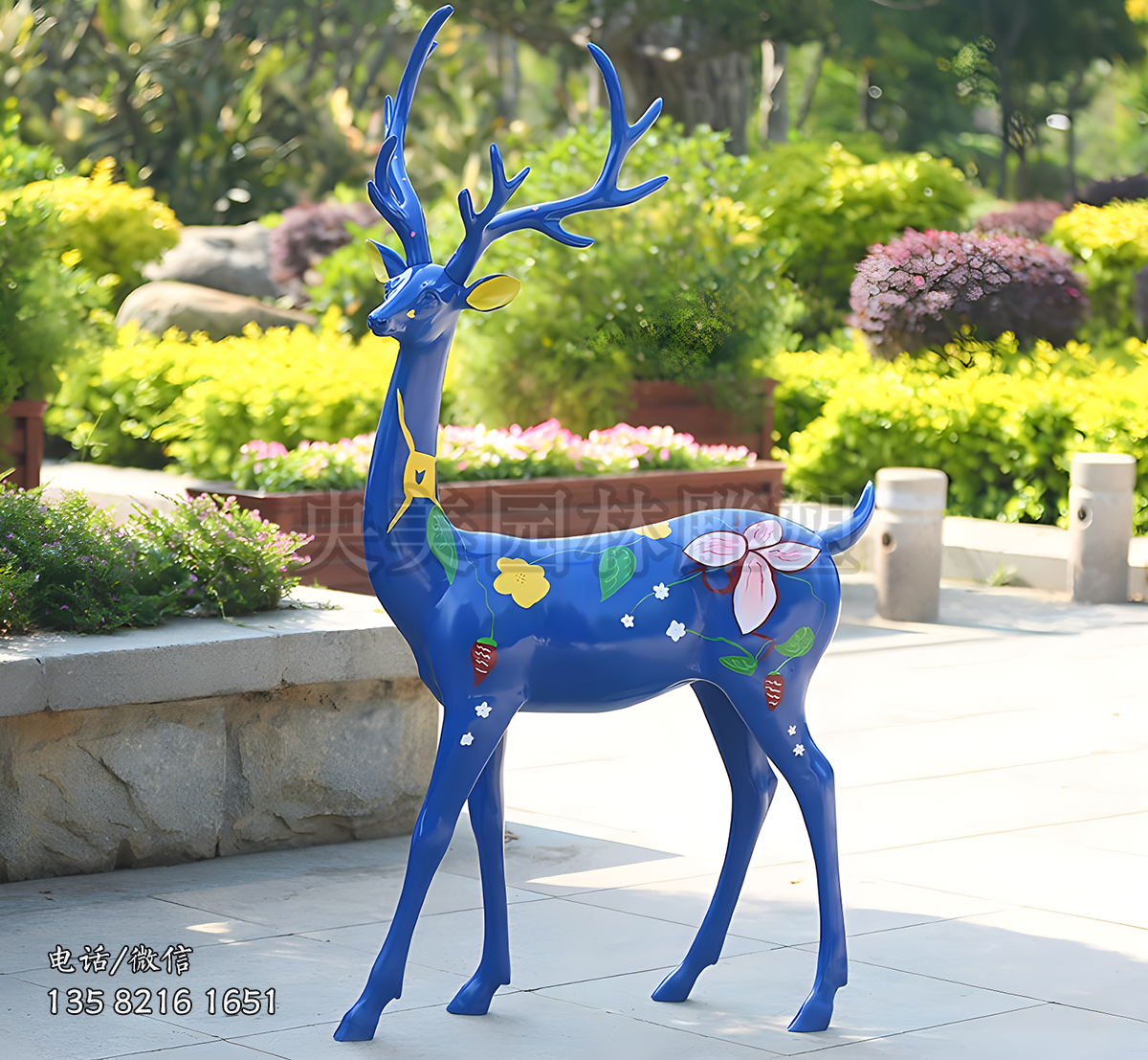 玻璃鋼彩繪藍色梅花鹿雕塑