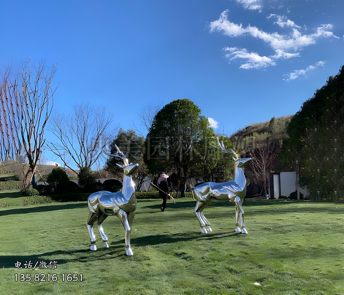 鏡面鹿不銹鋼雕塑