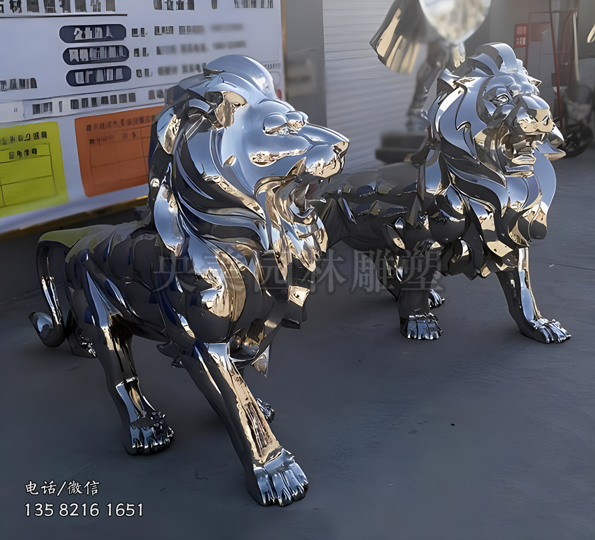 行走的鏡面不銹鋼獅子雕塑