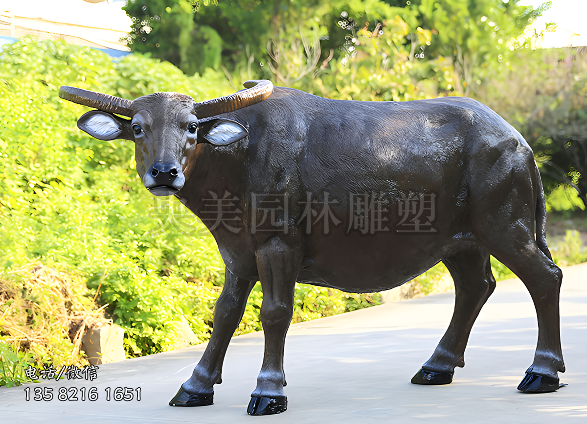 玻璃鋼水牛仿真動物雕塑