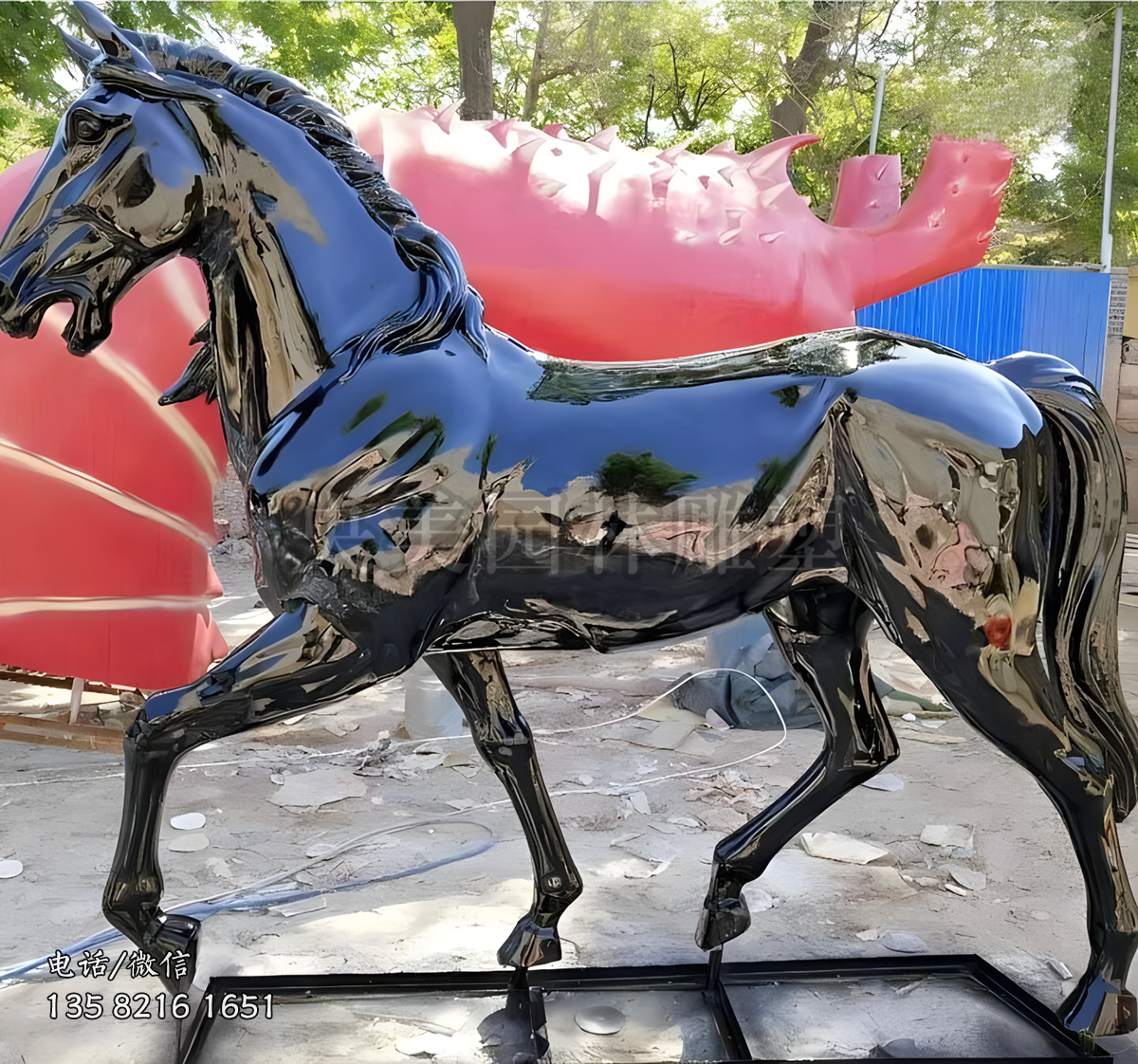 鏡面不銹鋼馬雕塑