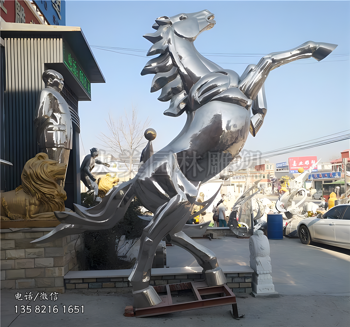 鏡面不銹鋼立馬雕塑