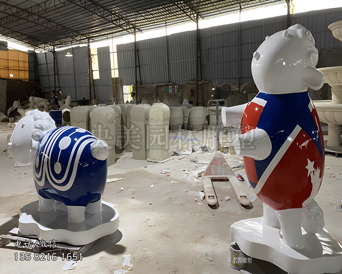 玻璃鋼彩繪卡通羊雕塑