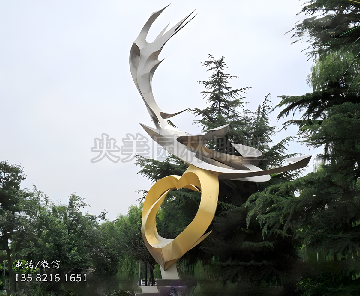 不銹鋼鏡面創(chuàng)意抽象愛心雕塑