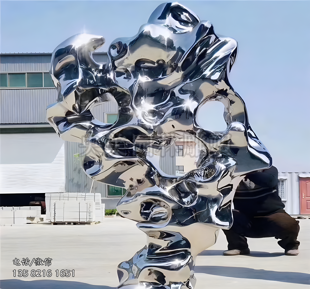 創(chuàng)意不銹鋼太湖石雕塑