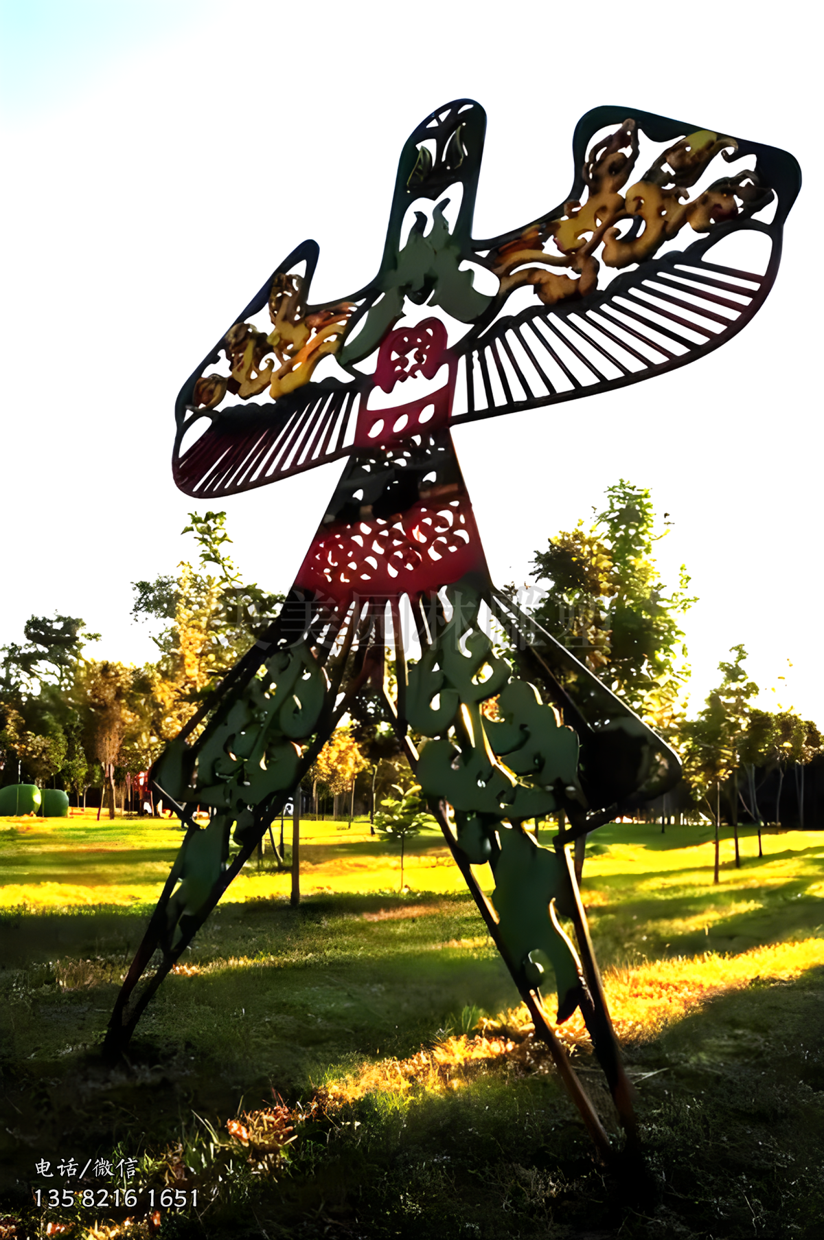不銹鋼彩繪風箏雕塑