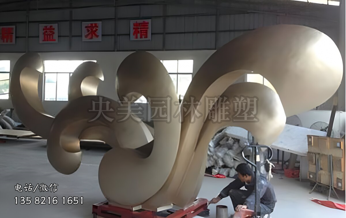 大型不銹鋼浪花雕塑