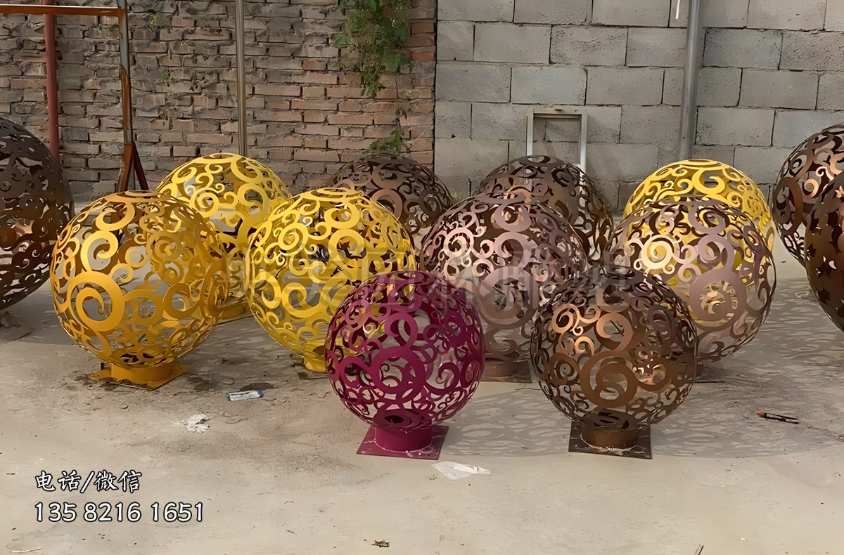 鐵藝鏤空不銹鋼球體雕塑擺件