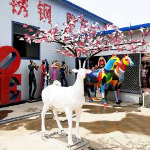 玻璃鋼幾何蝴蝶鹿