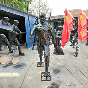 繳獲武器 八路軍玻璃鋼仿銅戰(zhàn)士