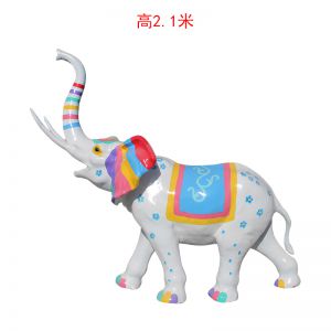 彩繪翹鼻子象玻璃鋼